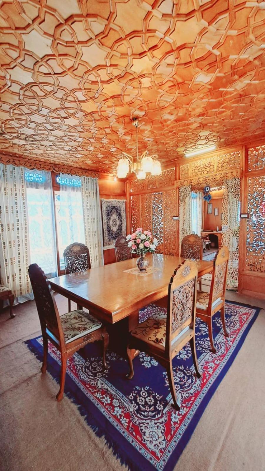 New Lakes Crown Group Of Houseboats Srīnagar المظهر الخارجي الصورة